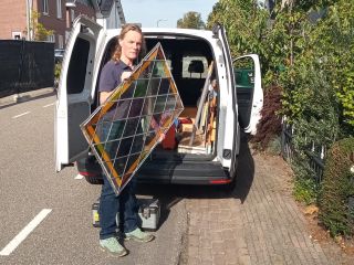 Glas in lood isoleren, Lieren 2025